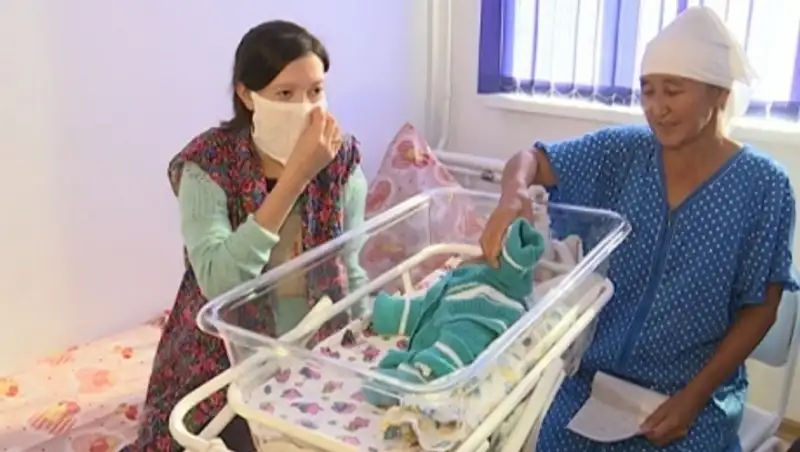 Казахстанские врачи провели уникальную операцию на сердце беременной женщине