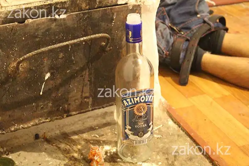 В Алматы 20-летний молодой человек в пьяной ссоре зарезал старшего брата (фото) В Алматы 20-летний молодой человек в пьяной ссоре зарезал старшего брата (фото), фото - Новости Zakon.kz от 07.11.2013 16:38