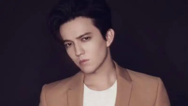 Димаш Кудайберген вошел в состав жюри "Новой волны"