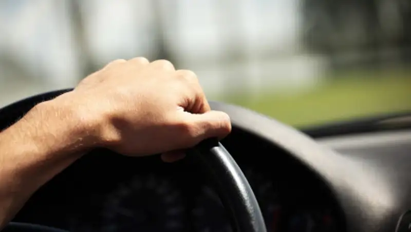 Пьяный и без прав. В Жанаозене осудили подростка