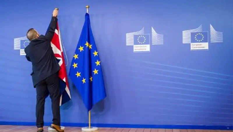 Петиция в поддержку нового референдума о ЕС собрала в Великобритании более 1 млн подписей