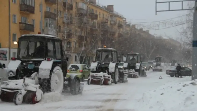 Коммунальные службы регулярно очищают от снега только половину улиц Усть-Каменогорска