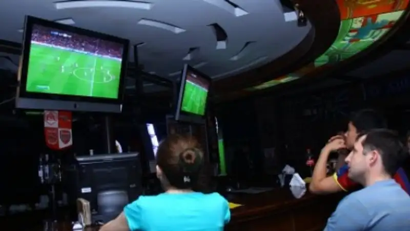 В Семее начальник охраны обокрал работодателей, чтобы рассчитаться с букмекерской конторой