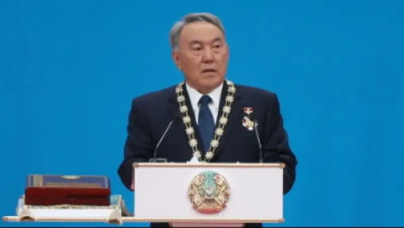 100 конкретных шагов дальнейшего государственного строительства предложил Н.Назарбаев