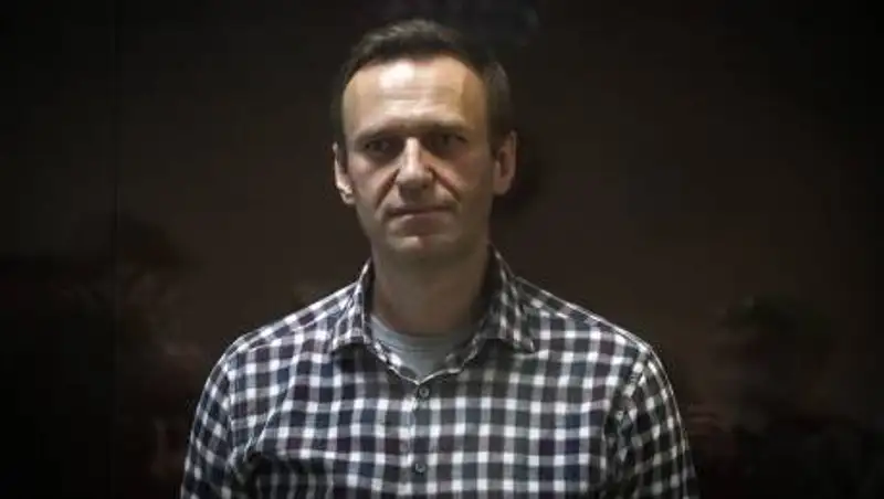 Навального этапировали из СИЗО в колонию