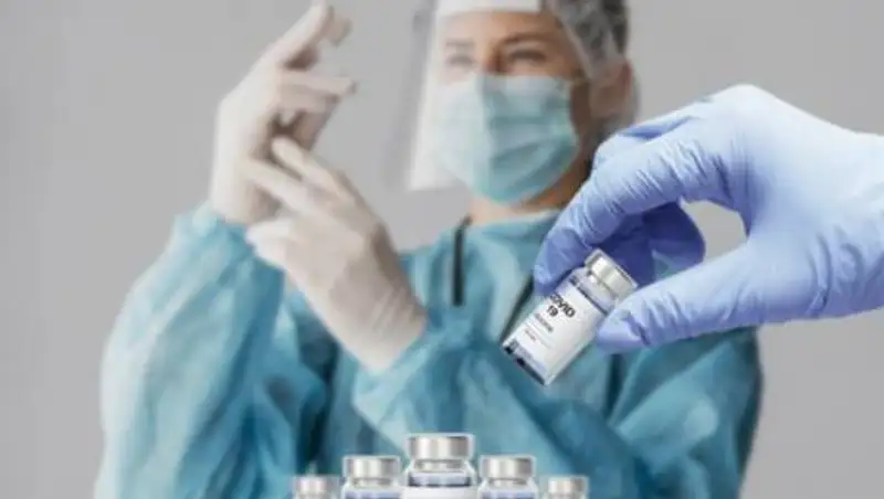 Киясов разъяснил изменение графика вакцинации от коронавируса