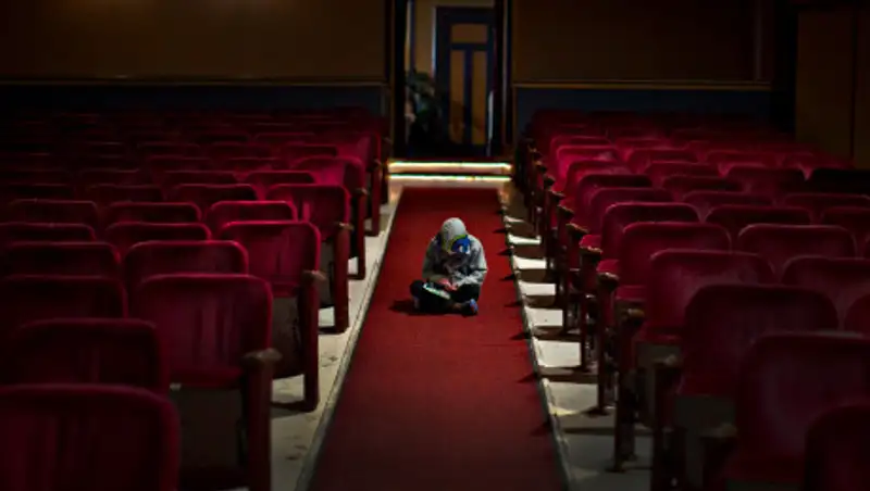 Бекшин пояснил, почему не открыли кинотеатры в Алматы 15 июня