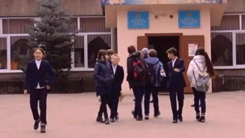 В Алматы на родителей неадекватного ученика подали в суд 