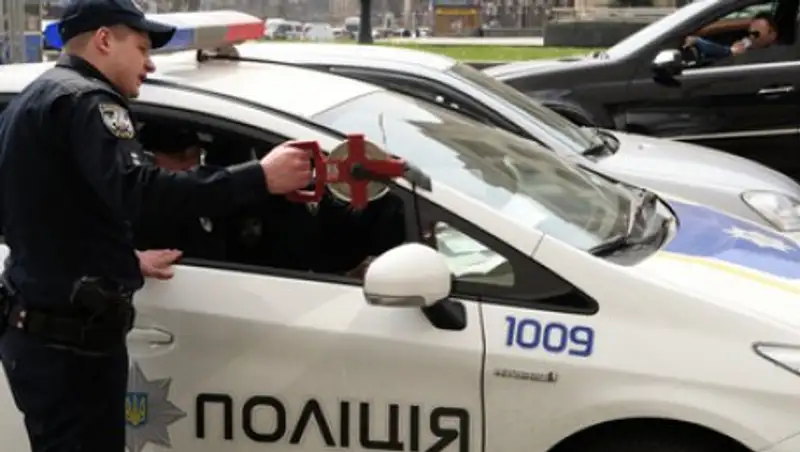 Канада выделит 8 миллионов долларов на поддержку Нацполиции Украины