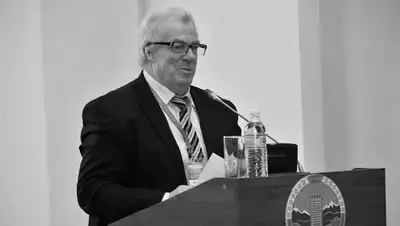 соболезнование, фото - Новости Zakon.kz от 20.04.2022 13:07