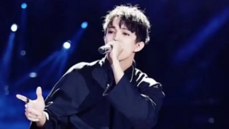 Димаш Кудайбергенов пообещал еще раз выступить на шоу Singer