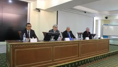 пресс-служба Мажилиса, фото - Новости Zakon.kz от 02.04.2018 18:09