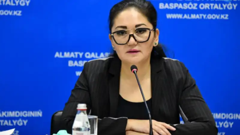 Главный санврач Алматы сделала заявление о своих премиальных
