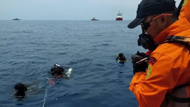 Пассажир разбившегося Boeing 737 отправил жене селфи перед смертью