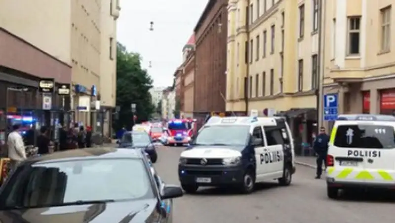 Пьяный узбекистанец въехал в толпу в Хельсинки