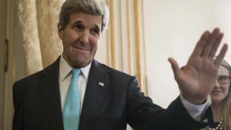 Керри посоветовал России сделать выбор