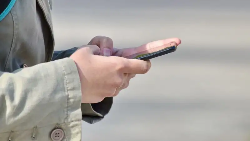 Как обманывают казахстанцев: звонят под видом полицейских и банкиров