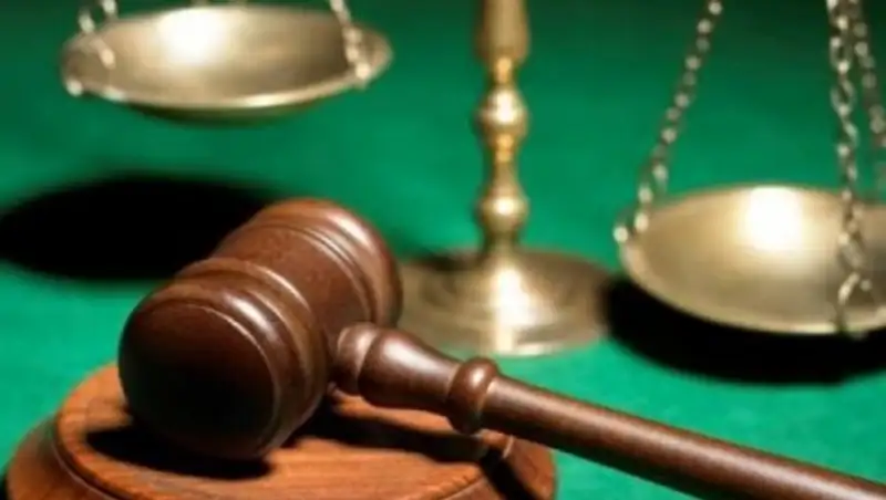 В Актау к 7 годам приговорили чиновника за подтасовку результатов тестов госслужащих