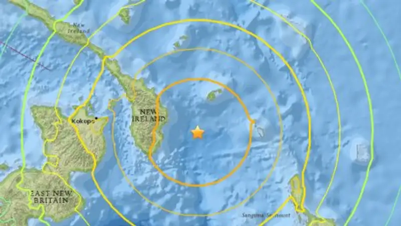 Мощное землетрясение произошло у берегов Папуа — Новой Гвинеи