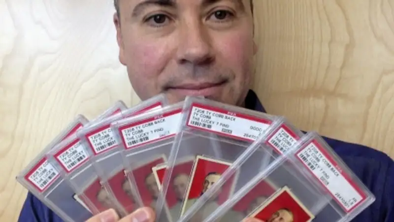 В США в пакете вековой давности найдены коллекционные спорткарты стоимостью $1 млн