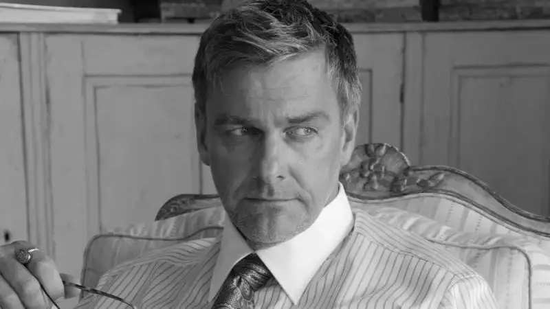 Звезда сериала "Рим" и фильмов Marvel скоропостижно скончался в 58 лет