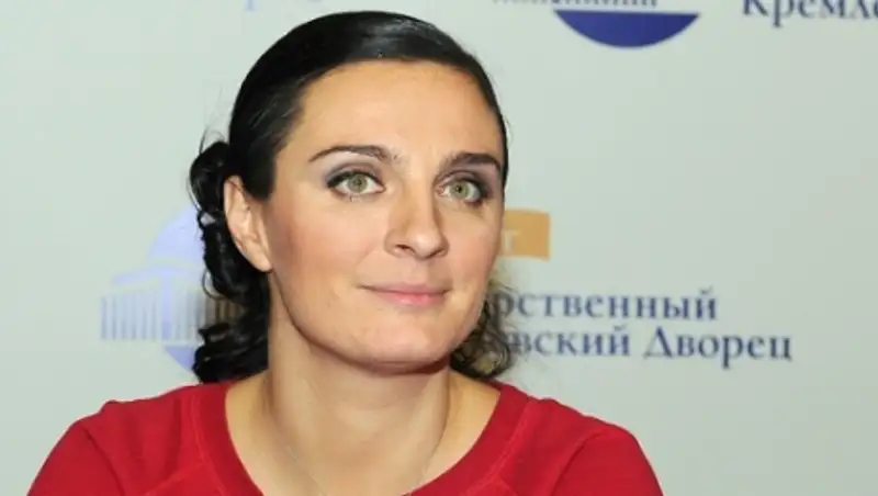 Против Елены Ваенги завели дело за оскорбление блогера