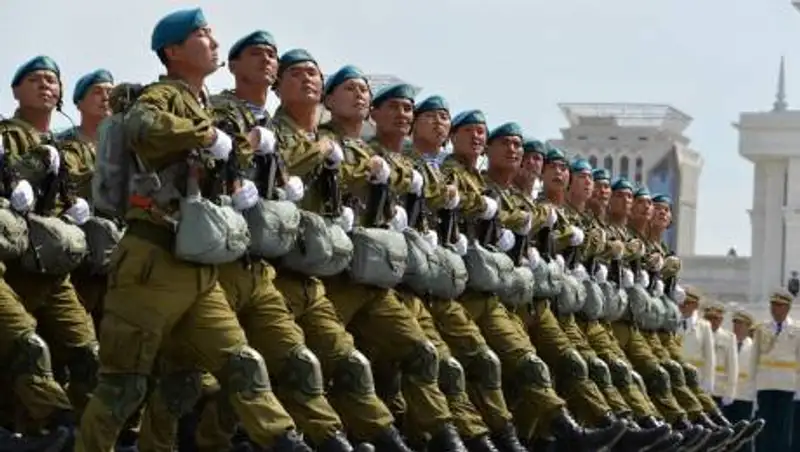 Десантно-штурмовые войска Казахстана отмечают профессиональный праздник