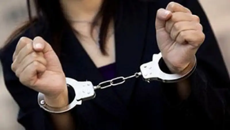 В аэропорту Алматы поймали женщин, пытавшихся отправить в Турцию девушек для секс-рабства