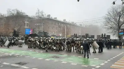 массовые столкновения во время январских событий в Алматы