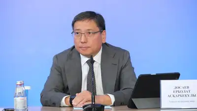 Досаев объяснил, почему одновременно ремонтируют аль-Фараби и Абая, фото - Новости Zakon.kz от 13.07.2023 09:48