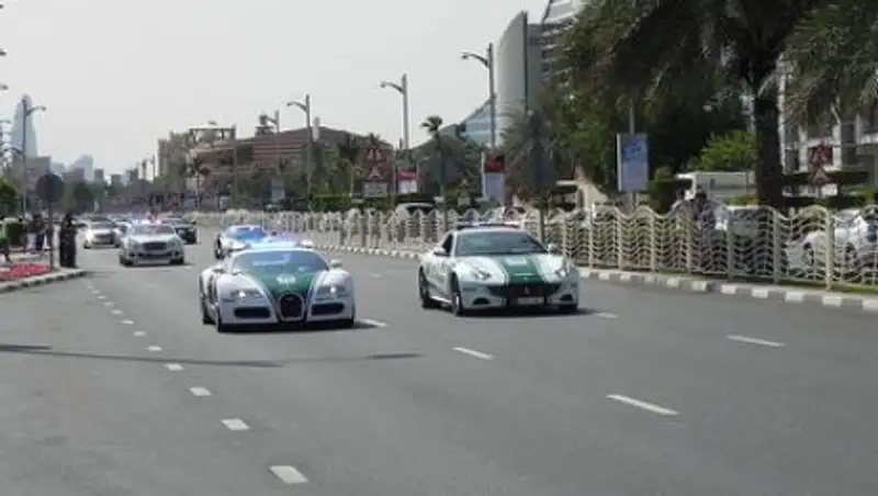 Первый робот-полицейский поступил на службу в Дубае