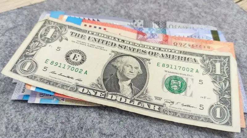 Курсы валют в обменниках Казахстана на 29 марта