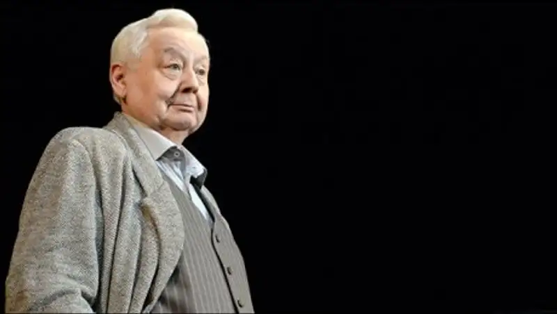 Табакова снова подключили к аппарату ИВЛ