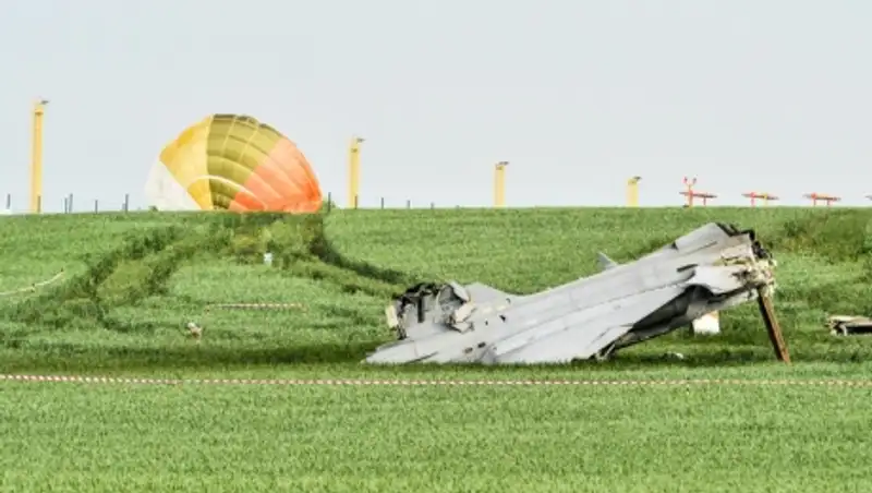 В Чехии во время учений разбился истребитель 