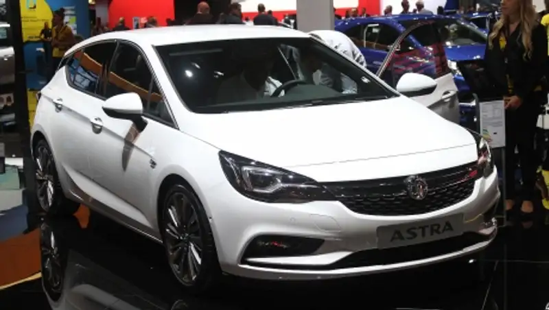 Opel Astra получил новый битурбо дизель