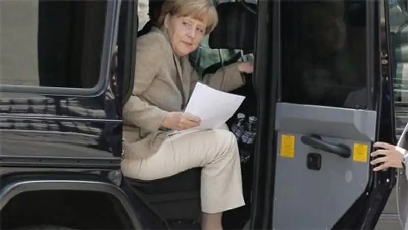 Меркель заявила о возможных многомиллионных кредитах Киеву