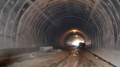 Когда достроят уникальный для Казахстана транспортный тоннель