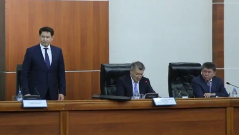 Даниал Ахметов: смена акима не связана с тем, что кто-то не справился со своей работой