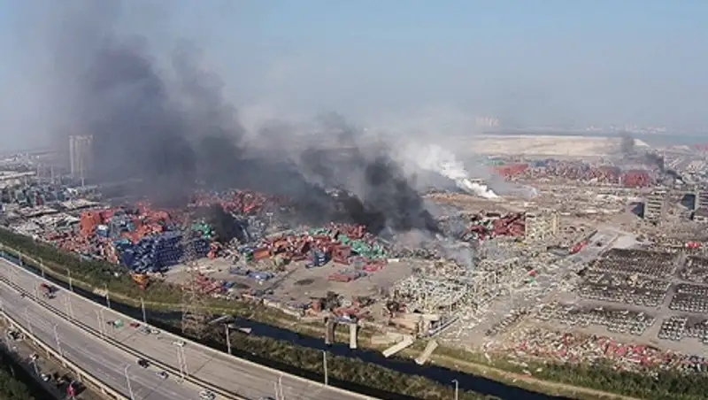 На складе в Китае прогремел новый взрыв