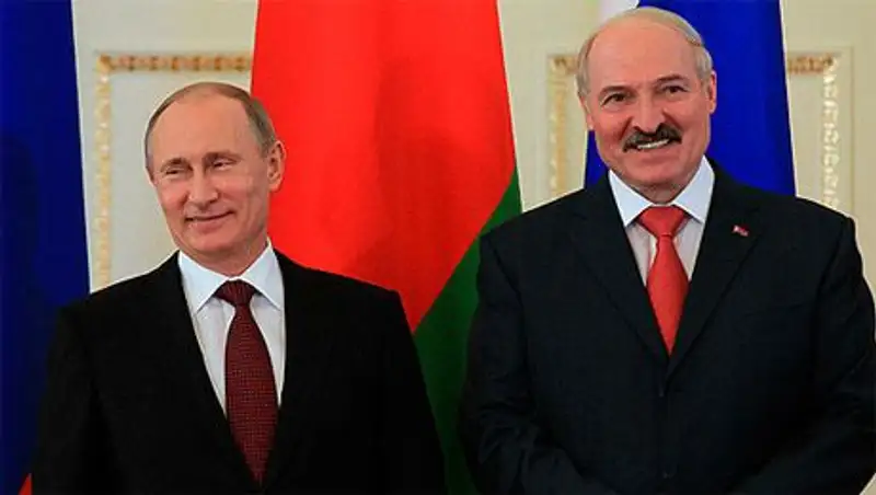 Путин на танке развеселил Лукашенко