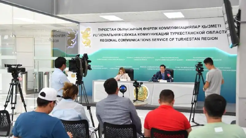 1,9 млрд тенге выделили на школьную форму для нуждающихся детей в Туркестане