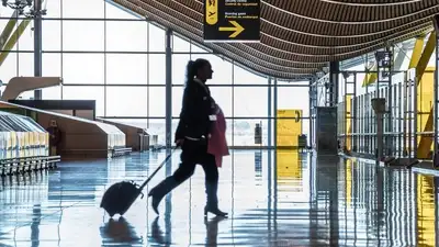 В Германии бастуют работники аэропортов, отменены многие рейсы