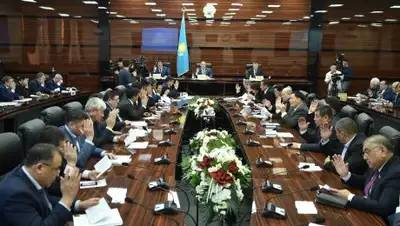 Пресс-служба акима ЮКО, фото - Новости Zakon.kz от 11.12.2017 14:48