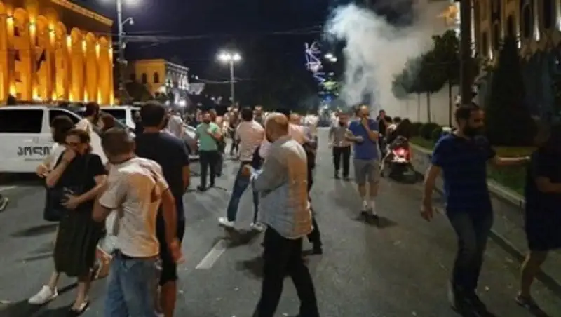 Президент Грузии обвинила Россию в организации протестов