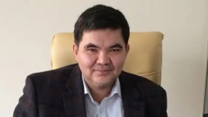 Низкие цены на нефть замедлят экономику Казахстана