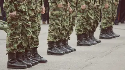 Сербия планирует вновь ввести призыв в армию