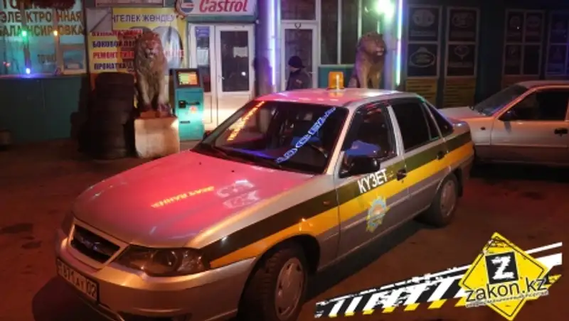 Взломщиков "Однорукого бандита" задержали в Алматы