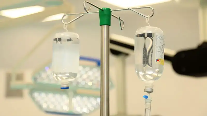 О незаконных пластических операциях на дому рассказала депутат Мажилиса