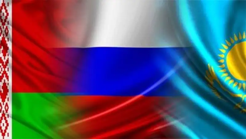 Необходимости введения единой валюты ЕАЭС нет - Б.Султанов