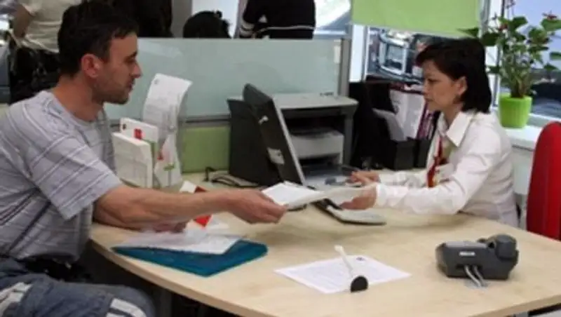 Казахстанские банки чаще всего кредитуют «своих» клиентов